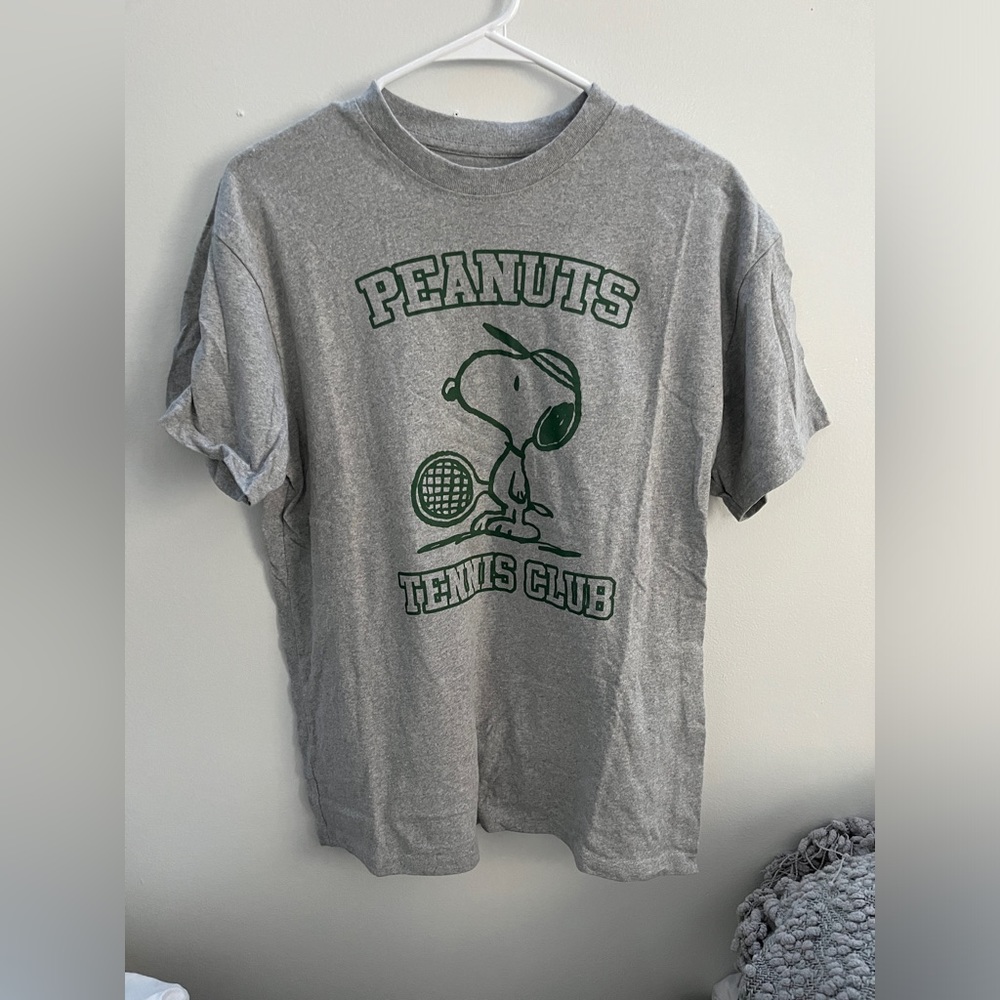 peanuts tennis shirt